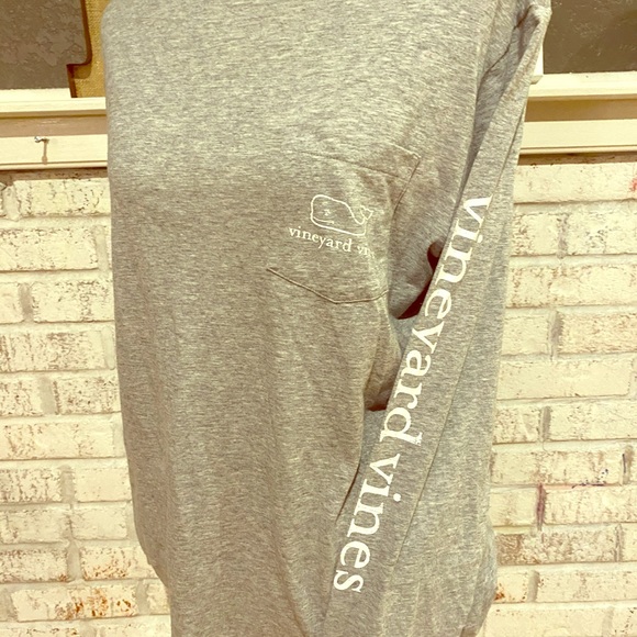 Vineyard Vines Other - Vineyard Vines long sleeve t